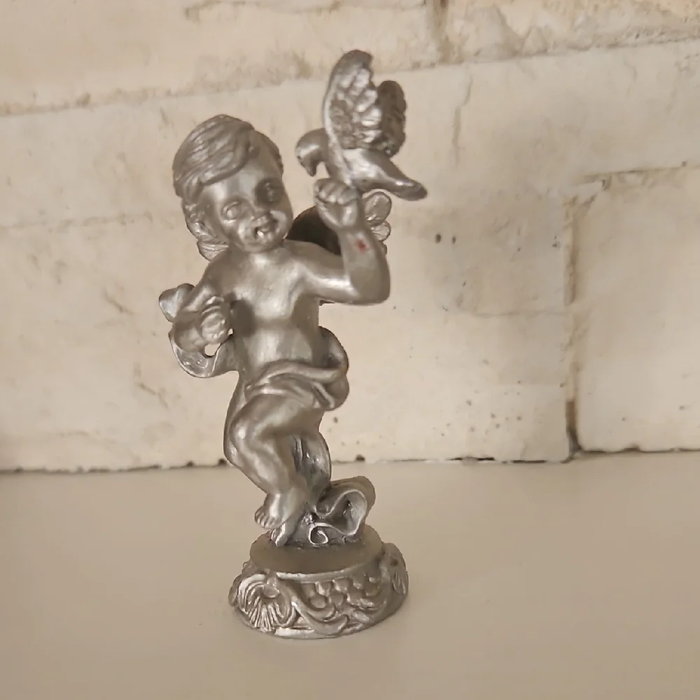 Vintage Pewter Cherub Angel Holding A Dove Figure. - Picture 1 of 12